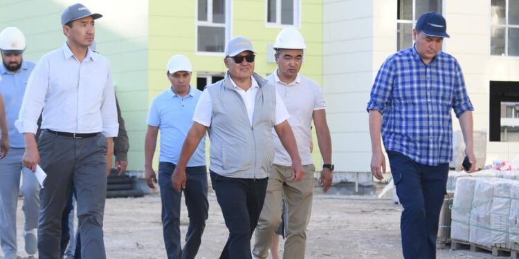 ТҮРКІСТАНДА 50 МЫҢҒА ЖУЫҚ ПӘТЕР ПАЙДАЛАНУҒА БЕРІЛЕДІ