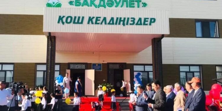 ТҮРКІСТАН: САЙРАМ АУДАНЫНДА ИНВЕСТОРЛАР 5 МЕКТЕП АШТЫ