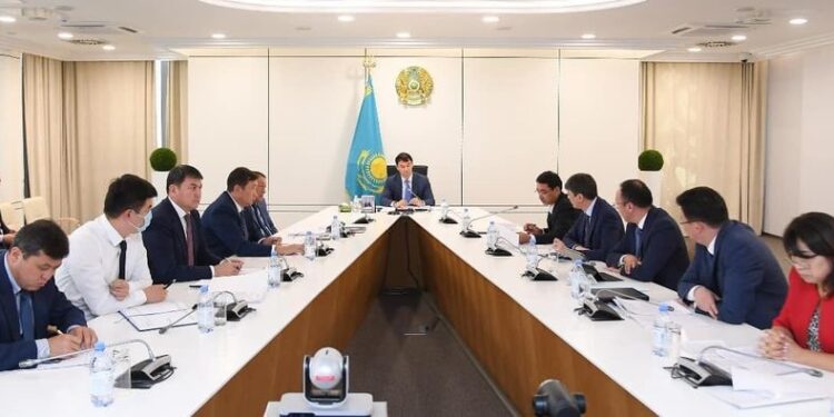 ТҮРКІСТАН: МЕКТЕП ҚҰРЫЛЫСЫ – ОБЛЫС ӘКІМІНІҢ ЖІТІ НАЗАРЫНДА