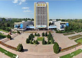 Жаңа білім үлгісі,жаңалықтың жаршысы-ҚазҰУ