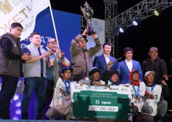 ТҮРКІСТАН ТӨРІНДЕ «ҰЛЫ ДАЛА ЖОРЫҒЫ» МАРАФОН-БӘЙГЕСІНІҢ ЖЕҢІМПАЗДАРЫ МАРАПАТТАЛДЫ