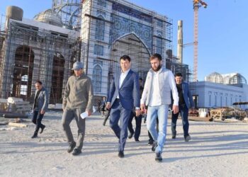 ТҮРКІСТАНДА ТЕҢДЕСІ ЖОҚ ИСЛАМ ОРТАЛЫҚТАРЫ БОЙ КӨТЕРДІ