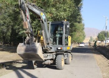 ТҮРКІСТАН: ТҮЛКІБАСТАҒЫ ИІРСУ АУЫЛЫНА ГАЗ ҚҰБЫРЫ ТАРТЫЛЫП ЖАТЫР