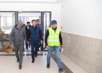 ДАРХАН САТЫБАЛДЫ: «ҚҰРЫЛЫС ПЕН АБАТТАНДЫРУ ЖҰМЫСТАРЫ ҮЙЛЕСІМДІ АТҚАРЫЛУЫ ТИІС»