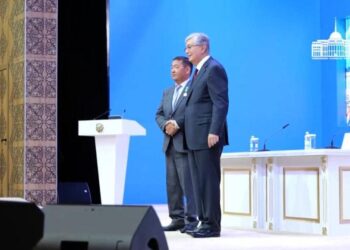 ПРЕЗИДЕНТТЕН АЛҒАН МАРАПАТ МЕРЕЙІМДІ ӨСІРДІ – ҰСТАЗ ПЕРНЕБАЙ АРЫНОВ