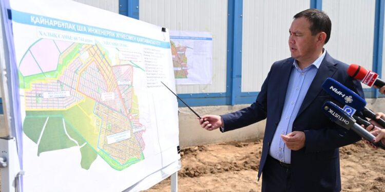 ШЫМКЕНТТЕ ИНФРАҚҰРЫЛЫМДЫ ДАМЫТУ БОЙЫНША АУҚЫМДЫ ЖҰМЫС ЖҮРІП ЖАТЫР