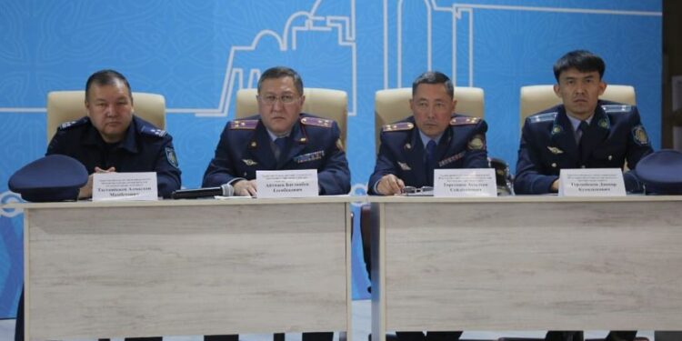 Түркістан облысы ПД бастығының бірінші орынбасары жеке құраммен кездесу өткізді