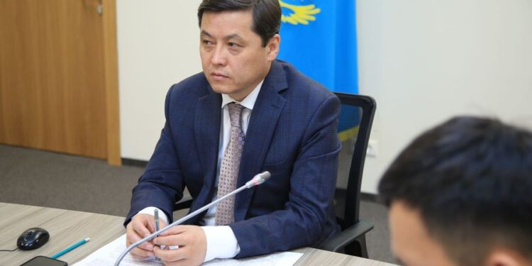 ТҮРКІСТАН ОБЛЫСЫНДА КОЛЛЕДЖДЕРГЕ 15 МЫҢНАН АСТАМ ГРАНТ БӨЛІНДІ