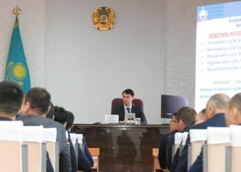 ДАРХАН САТЫБАЛДЫ: «КӨЗБОЯУШЫЛЫҚ ЕМЕС, НАҚТЫ ІС КЕРЕК»