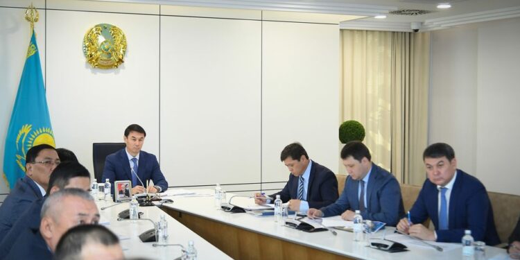 ТҮРКІСТАН: ӘКІМ ҚАРЖЫЛАНДЫРУ ЖОСПАРЫНА НЕГІЗСІЗ ӨЗГЕРТУ ЕНГІЗУДІ ТОҚТАТУДЫ ТАПСЫРДЫ