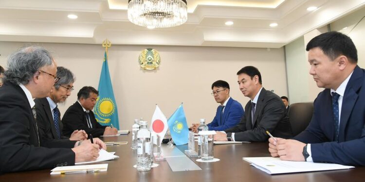 ЖАПОНИЯ ДЕЛЕГАЦИЯСЫНА ТҮРКІСТАН ОБЛЫСЫНА ИНВЕСТИЦИЯ САЛУ ЖӨНІНДЕ ҰСЫНЫС БЕРІЛДІ