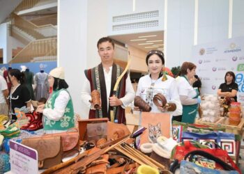 ТҮРКІСТАНДА «ҚАЗАҚСТАННЫҢ ҮЗДІК ТАУАРЫ – 2023» ӨҢІРЛІК БАЙҚАУ — КӨРМЕСІНІҢ ЖЕҢІМПАЗДАРЫ АНЫҚТАЛДЫ