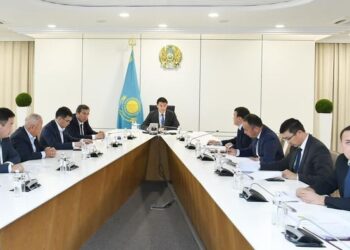 ТҮРКІСТАН: 30-ҒА ЖУЫҚ ИНВЕСТИЦИЯЛЫҚ ЖОБАНЫ ЖҮЗЕГЕ АСЫРУ БАРЫСЫ ТАЛҚЫЛАНДЫ