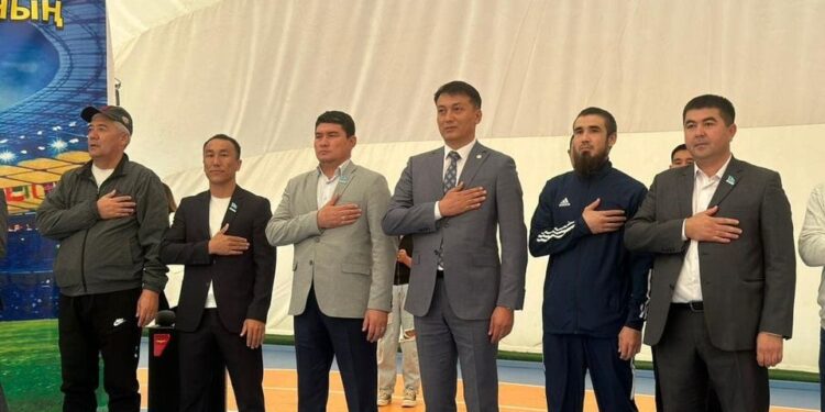 ТҮРКІСТАН: САУРАНДА КІШІ ФУТБОЛДАН АШЫҚ БІРІНШІЛІК БАСТАЛДЫ