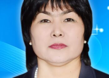 ҰСТАЗ – РУХАНИ СУРЕТКЕР АДАМ