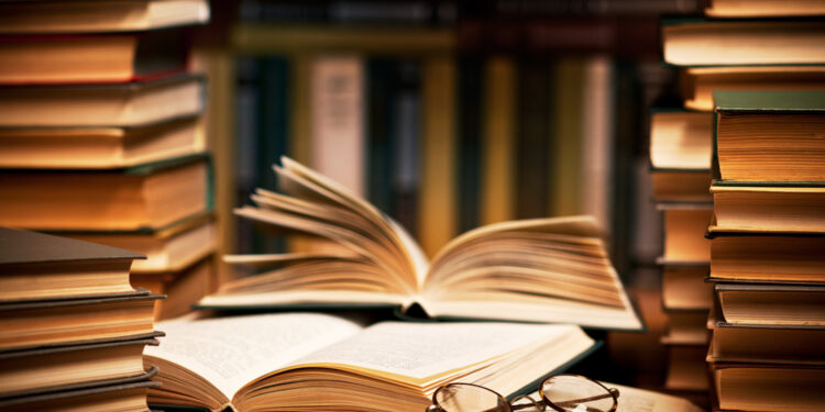 АДАЛДЫҚТЫ ТУ ЕТКЕН ҰСТАЗ