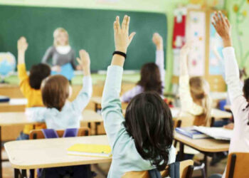 ҰЛАҒАТТЫ ҰСТАЗ ЖАЙЛЫ БІРЕР СӨЗ