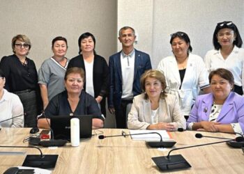 ШЫҒАРМАШЫЛЫҚ ТОП ОТЫРЫСЫ ӨТТІ