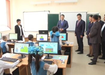 ТҮРКІСТАН: ЖЕТІСАЙДА 300 ОРЫНДЫҚ ЖАҢА МЕКТЕП ПАЙДАЛАНУҒА БЕРІЛДІ