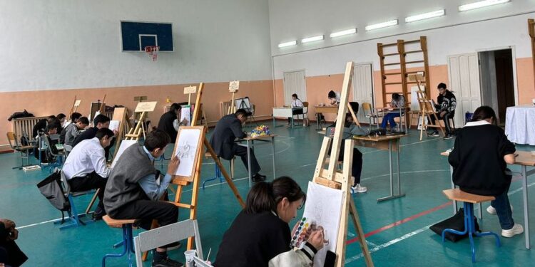 ТҮЛКІБАС: РЕСПУБЛИКАЛЫҚ «МАХАМБЕТ ОҚУЛАРЫ» КОНКУРСЫНЫҢ АУДАНДЫҚ КЕЗЕҢІ ӨТТІ