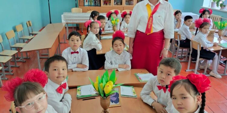 ҰСТАЗЫ ЖАҚСЫНЫҢ ҰСТАНЫМЫ ЖАҚСЫ