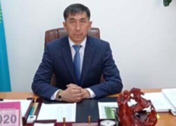 Мектепті «Үздік директор» басқарады