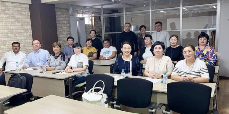 ТҮРКІСТАН ОБЛЫСЫНЫҢ ҰСТАЗДАРЫ ЖАПОНИЯНЫҢ БІЛІМ БЕРУ ЖҮЙЕСІН МЕҢГЕРУДЕ