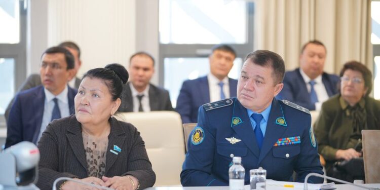 ТҮРКІСТАН ОБЛЫСЫНДА КӘМЕЛЕТТІК ЖАСҚА ТОЛМАҒАНДАРДЫҢ ҚҰҚЫҒЫН ҚОРҒАУ ЖҰМЫСТАРЫ ЖАНДАНА ТҮСТІ