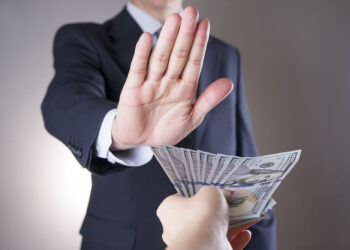 СЫБАЙЛАС ЖЕМҚОРЛЫҚ – АУЫР ҚЫЛМЫС