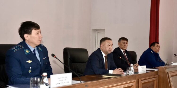 СОЗАҚ АУДАНДЫҚ ПОЛИЦИЯ БӨЛІМІ ӨТКЕН ЖЫЛЫ АТҚАРЫЛҒАН ЖҰМЫСТАР БОЙЫНША ТҰРҒЫНДАРҒА ЕСЕП БЕРДІ