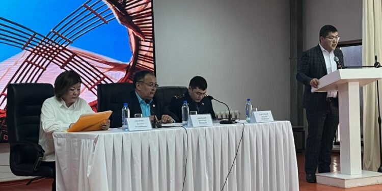 АҚПАРАТТЫҚ-ТҮСІНДІРУ ТОП МҮШЕЛЕРІ САУРАН АУДАНЫНЫҢ ТҰРҒЫНДАРЫМЕН КЕЗДЕСТІ