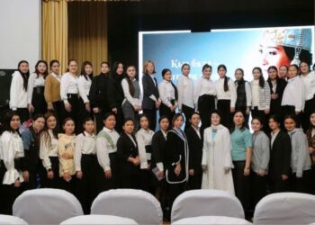 ТҮРКІСТАН ҚАЛАСЫНДА ДӘСТҮРЛІ ҚҰНДЫЛЫҚТАРДЫ ДӘРІПТЕУ МАҚСАТЫНДА КЕЗДЕСУ ӨТТІ