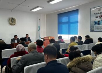 АҚПАРАТТЫҚ-ТҮСІНДІРУ ЖҰМЫСТАРЫ ҚАЗЫҒҰРТ АУДАНЫНДА ЖАЛҒАСТЫ