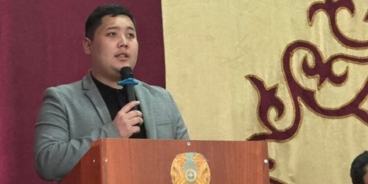 ТҮРКІСТАН: САЙРАМДА ОБЛЫСТЫҚ ҚХА ЖАНЫНДАҒЫ АҚПАРАТТЫҚ-ТҮСІНДІРУ ТОБЫ ТҰРҒЫНДАРМЕН КЕЗДЕСТІ