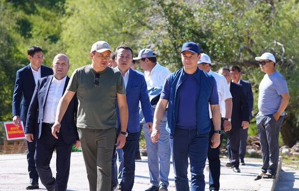 ДАРХАН САТЫБАЛДЫ ТӨЛЕБИ АУДАНЫНДАҒЫ БІРҚАТАР НЫСАНДАРДЫ АРАЛАП, КӘСІПКЕРЛЕРМЕН КЕЗДЕСТІ