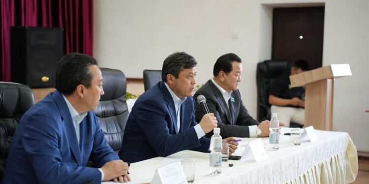 ТӨЛЕБИДЕ ЭТНОСАРАЛЫҚ ТҰРАҚТЫЛЫҚ ПЕН БІРЛІКТІ САҚТАУ БОЙЫНША ЖИЫН ӨТТІ