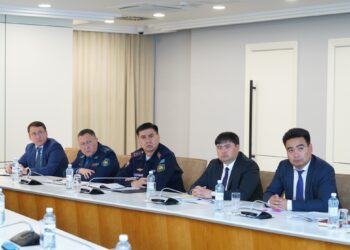 ТҮРКІСТАНДА СЫБАЙЛАС ЖЕМҚОРЛЫҚҚА ҚАРСЫ ІС-ҚИМЫЛ МӘСЕЛЕЛЕРІ ЖӨНІНДЕГІ КОМИССИЯ ОТЫРЫСЫ ӨТТІ