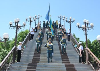 В Шымкенте отметили День государственных символов