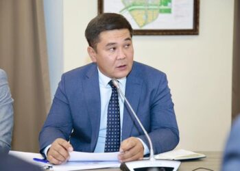 ТҮРКІСТАН ОБЛЫСЫНДА ЖҰМЫССЫЗ ЖАСТАРДЫҢ САНЫН АЗАЙТУ БАҒЫТЫНДА ЖҰМЫС КҮШЕЙТІЛЕ ТҮСТІ