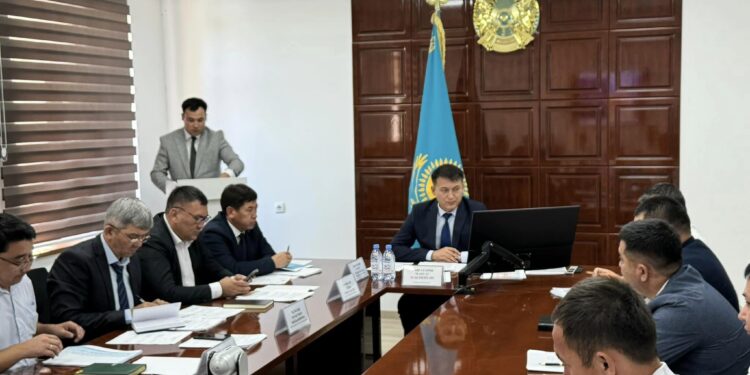 “ИНВЕСТИЦИЯ КӨЛЕМІН АРТТЫРУ БАҒЫТЫНДА ЖҰМЫСТЫ ЖАНДАНДЫРУ КЕРЕК”