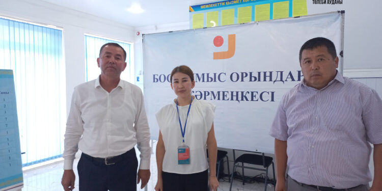 ТӨЛЕБИ АУДАНДЫҚ МАНСАП ОРТАЛЫҒЫНДА «ЖАСТАРҒА ЖҰМЫС» ЖОБАСЫ ШЕҢБЕРІНДЕ ЖӘРМЕҢКЕ ӨТТІ