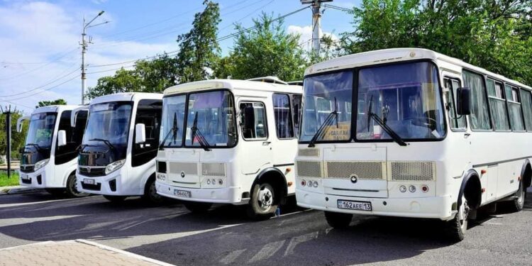 ТҮРКІСТАН: ТИІМДІ БАҒДАРЛАМА АРҚЫЛЫ КЕНТАУДАҒЫ ҚОҒАМДЫҚ КӨЛІКТЕРДІҢ БІРҚАТАРЫ ЖАҢАРТЫЛДЫ