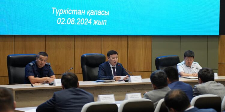 ТҮРКІСТАН: ИДЕОЛОГИЯ САЛАСЫНДАҒЫ ӨЗЕКТІ МӘСЕЛЕЛЕР ТАЛҚЫЛАНДЫ