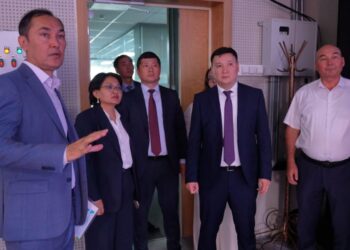 ОБЛЫС ӘКІМІНІҢ ОРЫНБАСАРЫ «TURKISTAN» ТЕЛЕАРНАСЫНЫҢ ЖҰМЫСЫМЕН ТАНЫСТЫ