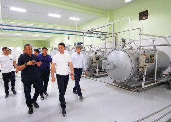 ТҮРКІСТАН: САЙРАМДАҒЫ СҮТ ЖӘНЕ ЖЕМІС, КӨКӨНІС ӨҢДЕЙТІН КӘСІПОРЫНДАР ЗАМАНАУИ ҚҰРЫЛҒЫЛАРМЕН ҚАМТЫЛУДА