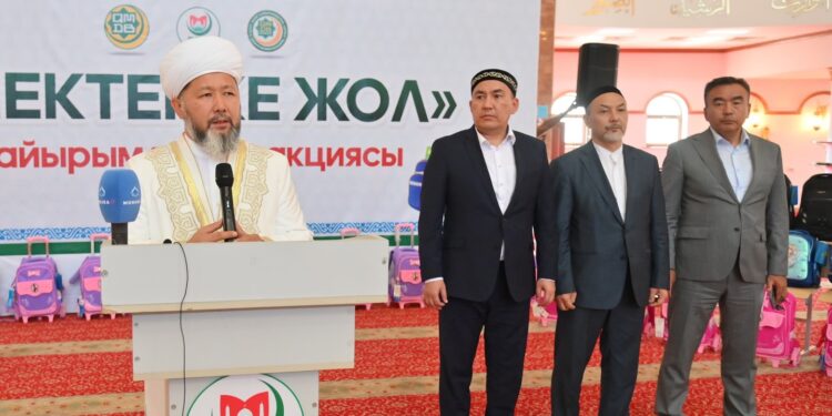 ШЫМКЕНТ: «МЕКТЕПКЕ ЖОЛ» ҚАЙЫРЫМДЫЛЫҚ ІС-ШАРАСЫ ӨТТІ