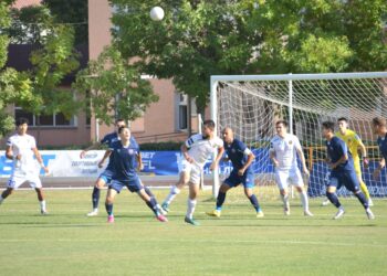 ТҮРКІСТАН: «ЖЕТІСАЙ» ФУТБОЛ КОМАНДАСЫ АЙҚЫН БАСЫМДЫҚПЕН ЖЕҢІСКЕ ЖЕТТІ