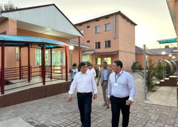 ТҮРКІСТАНДА ЕРЕКШЕ БАЛАЛАРҒА АРНАЛҒАН «ҚАМҚОРЛЫҚ» ОРТАЛЫҒЫ АШЫЛАДЫ