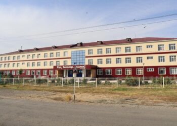 ТҮРКІСТАН: ОРДАБАСЫ, САЙРАМ ЖӘНЕ ТҮЛКІБАС АУДАНДАРЫНДАҒЫ БІЛІМ НЫСАНДАРЫНЫҢ ЖӨНДЕУ ЖҰМЫСТАРЫ ТЕКСЕРІЛДІ