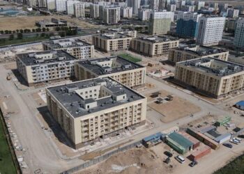 БИЫЛ ТҮРКІСТАН ОБЛЫСЫНДА БЮДЖЕТ ЕСЕБІНЕН 500-ГЕ ЖУЫҚ НЫСАННЫҢ ҚҰРЫЛЫСЫ ЖҮРІП ЖАТЫР